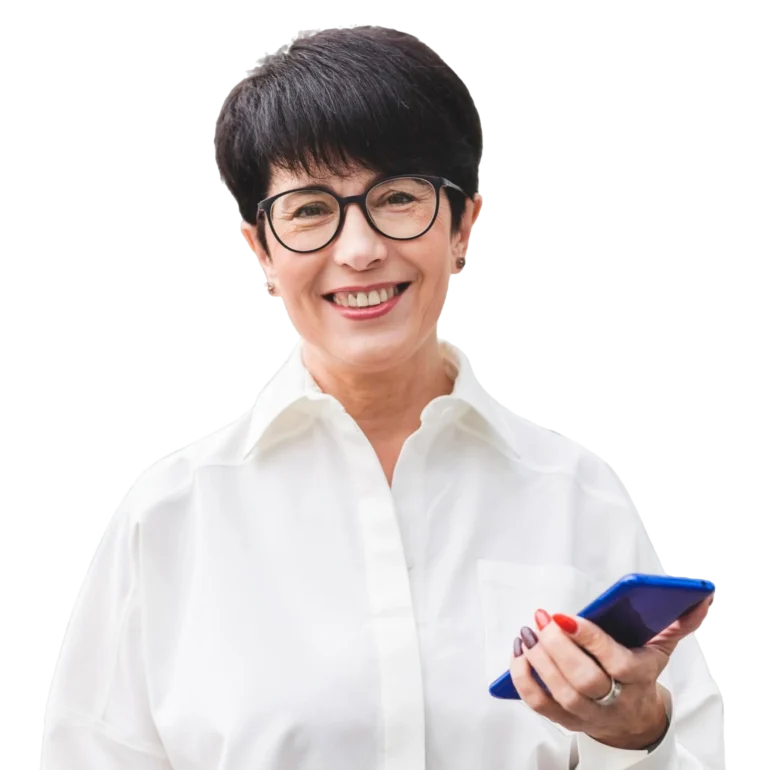 businesswoman-holding-her-mobile-phone-smiles